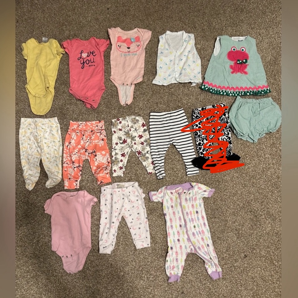 Baby girl clothes 6-9 months